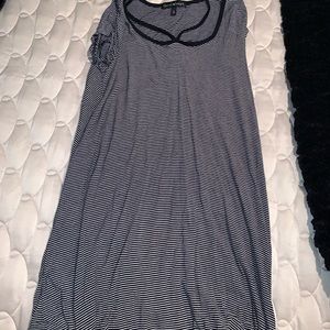 Derek heart shirt dress, size small, black&white